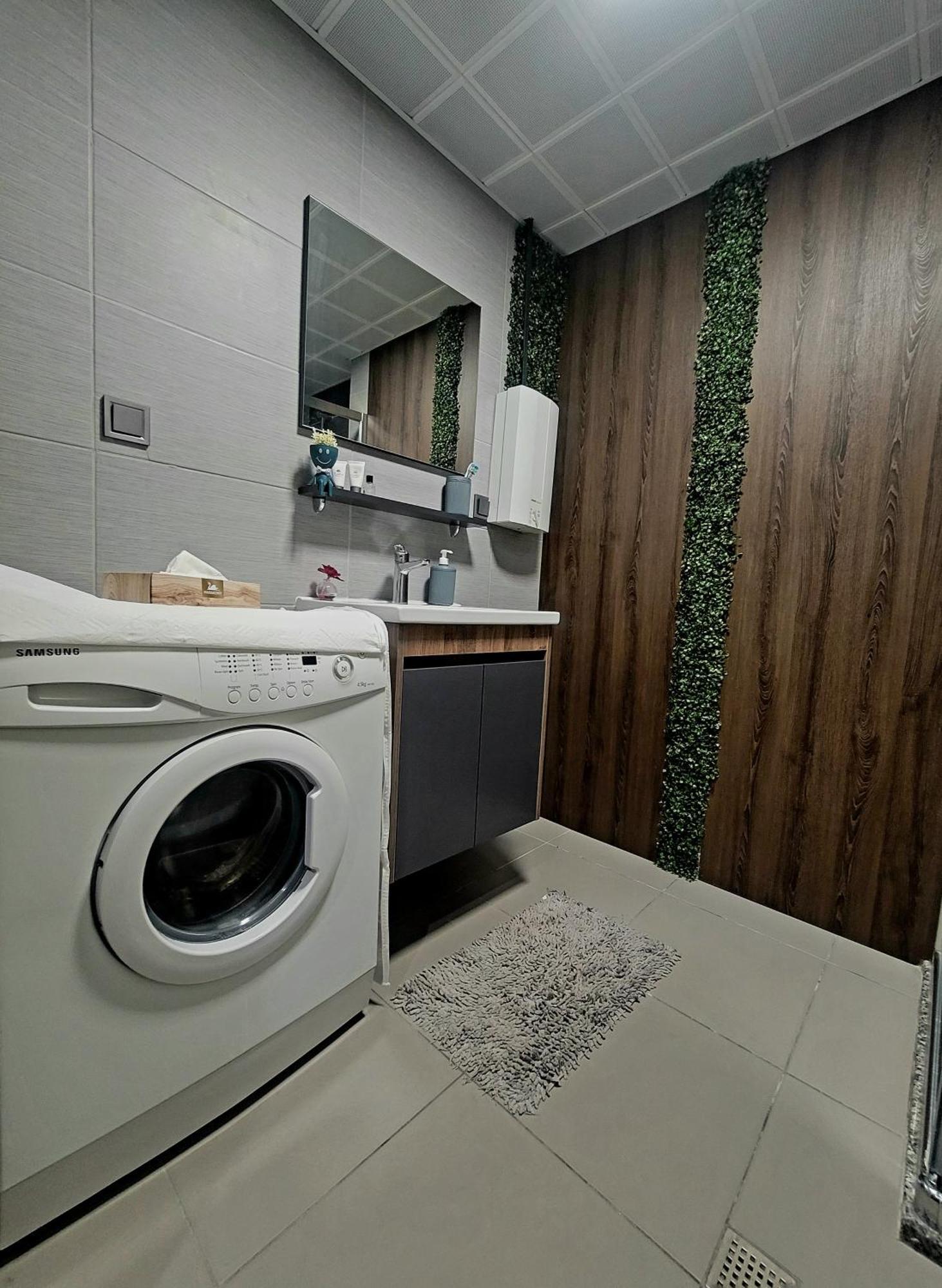 Alfred Sky Smart Apartment 29Th Spa Included สโกเปีย ภายนอก รูปภาพ