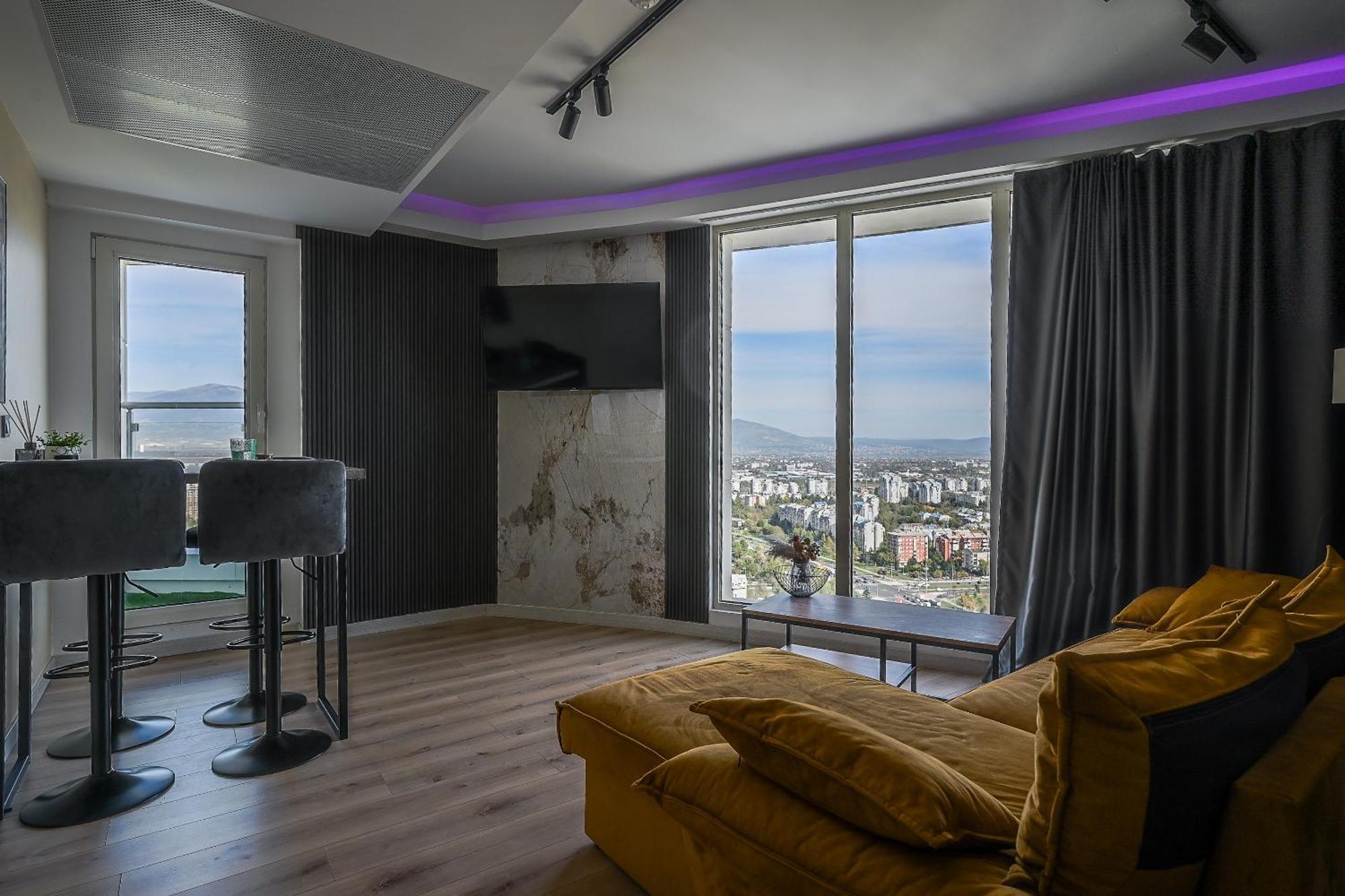 Alfred Sky Smart Apartment 29Th Spa Included สโกเปีย ภายนอก รูปภาพ